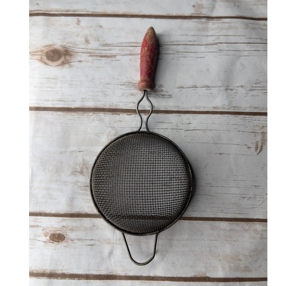 Other - Unbranded Vintage Mesh Strainer Red Wood Handle Rustic Farmhouse Sifter 5in